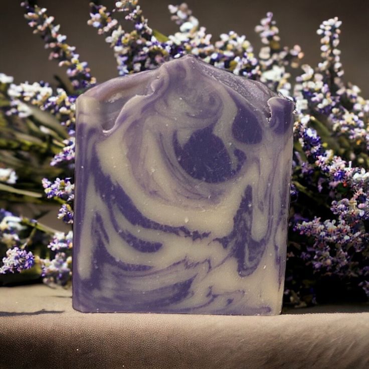 Blossom Handcrafted Soap: Lavender’s Tranquil Touch for Mind & Body